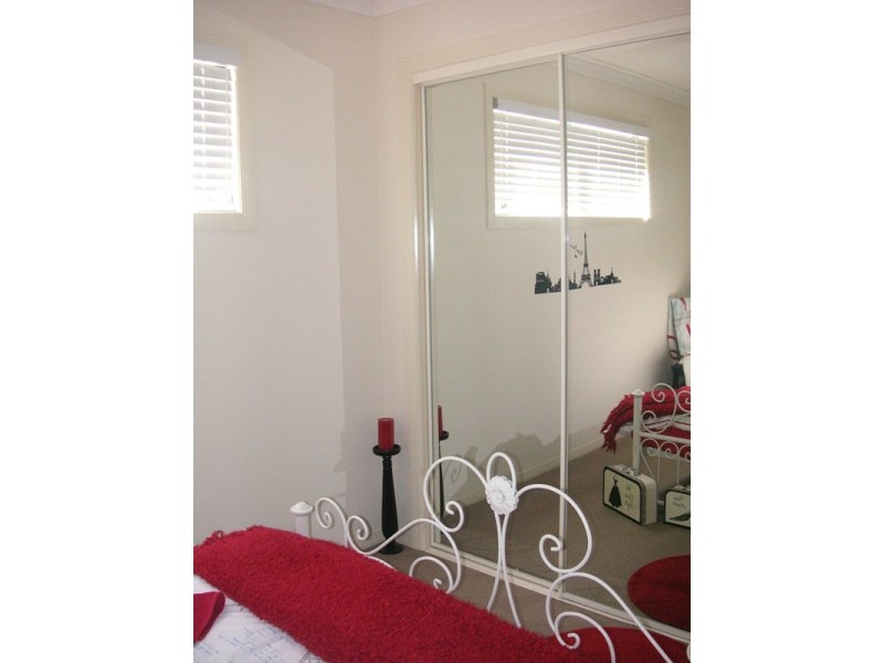 2/2 Millstream Retreat, Waterford QLD 4133