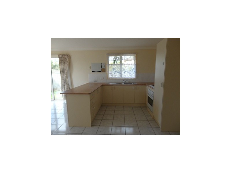 11 Edens Close, Edens Landing QLD 4207