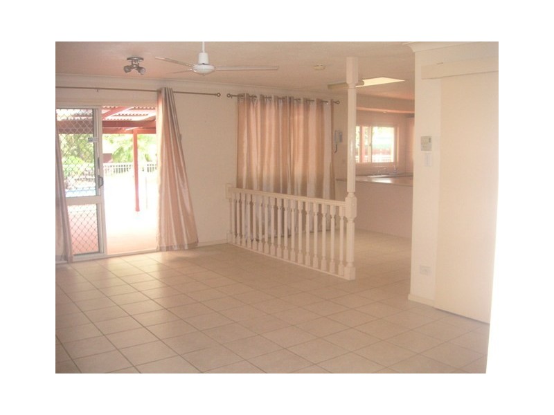 35 Constellation Dr, Loganholme QLD 4129