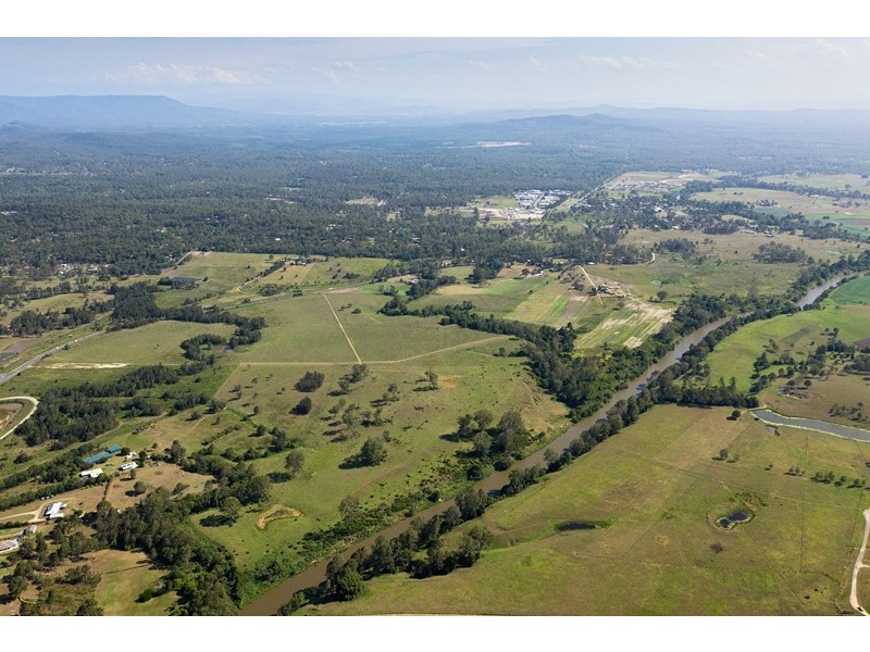 Buccan QLD 4207