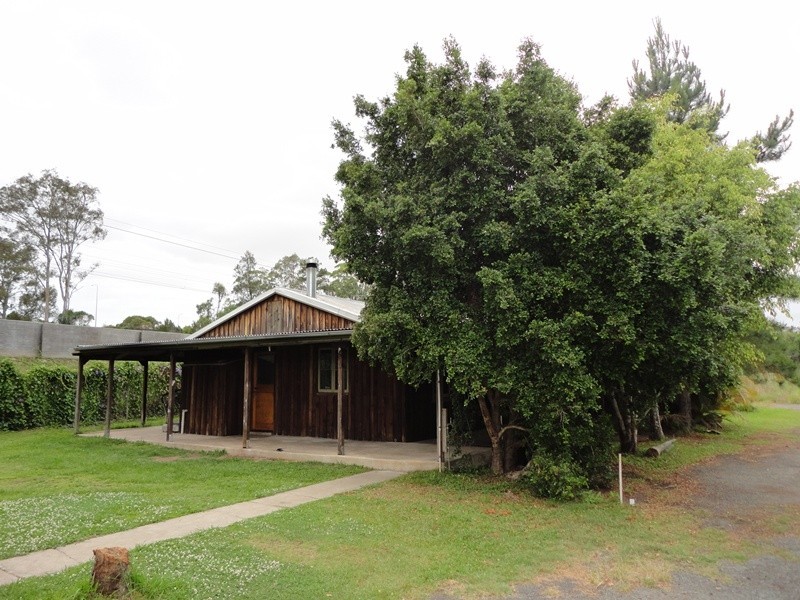 20-24  Elderslie Road, Yatala QLD 4207