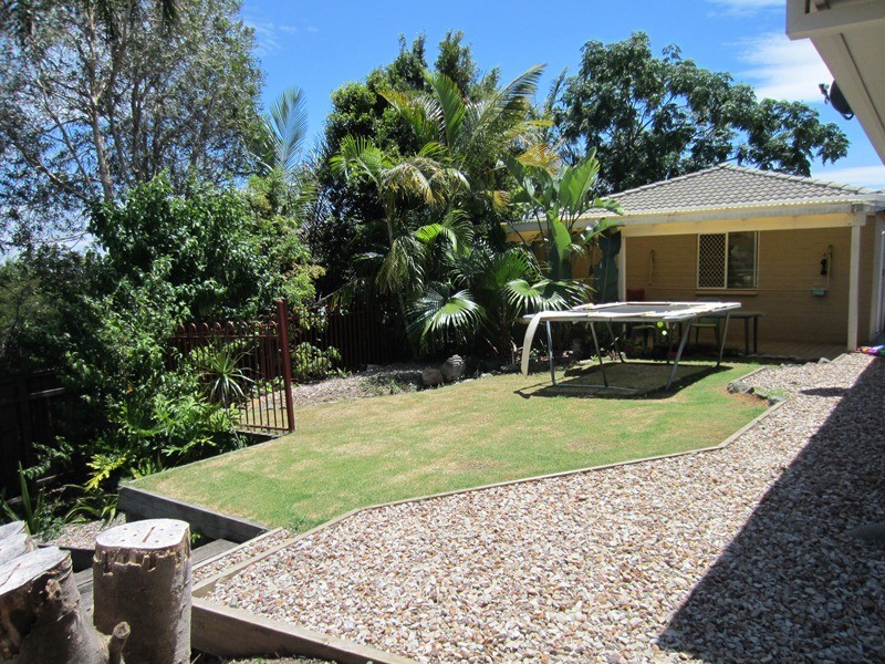 165 Castile Crescent, Edens Landing QLD 4207