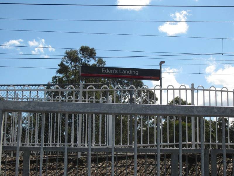 165 Castile Crescent, Edens Landing QLD 4207