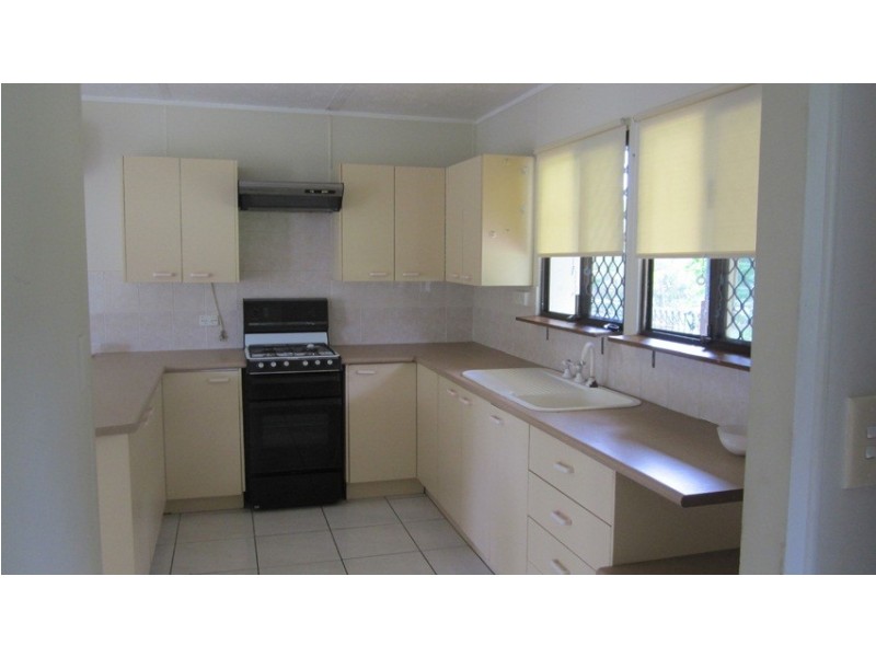 12 Shirley St, Eagleby QLD 4207