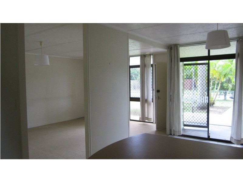 12 Shirley St, Eagleby QLD 4207