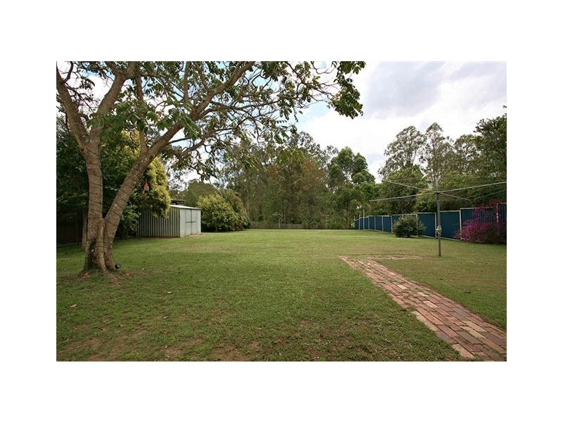 12 Bow Street, Waterford QLD 4133