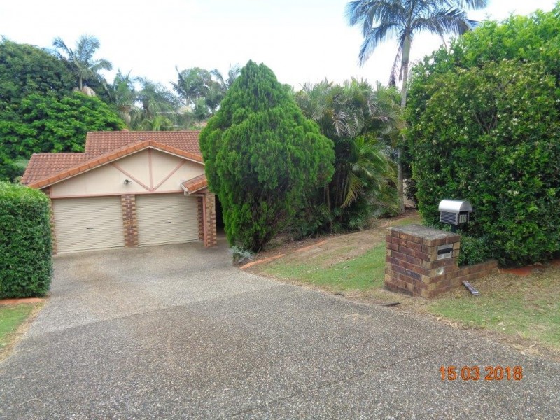 10 Tavuzzi Tce, Edens Landing QLD 4207