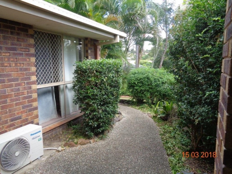 10 Tavuzzi Tce, Edens Landing QLD 4207