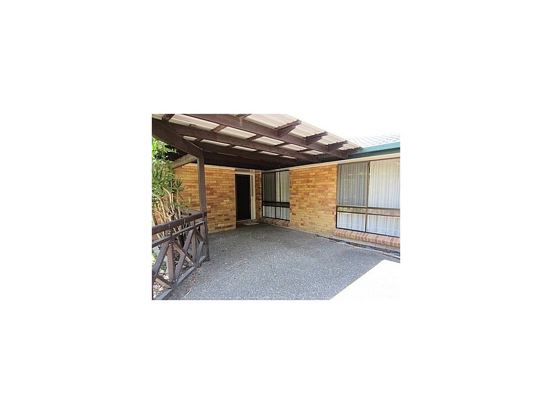 30 Yorkshire Cres, Mount Warren Park QLD 4207