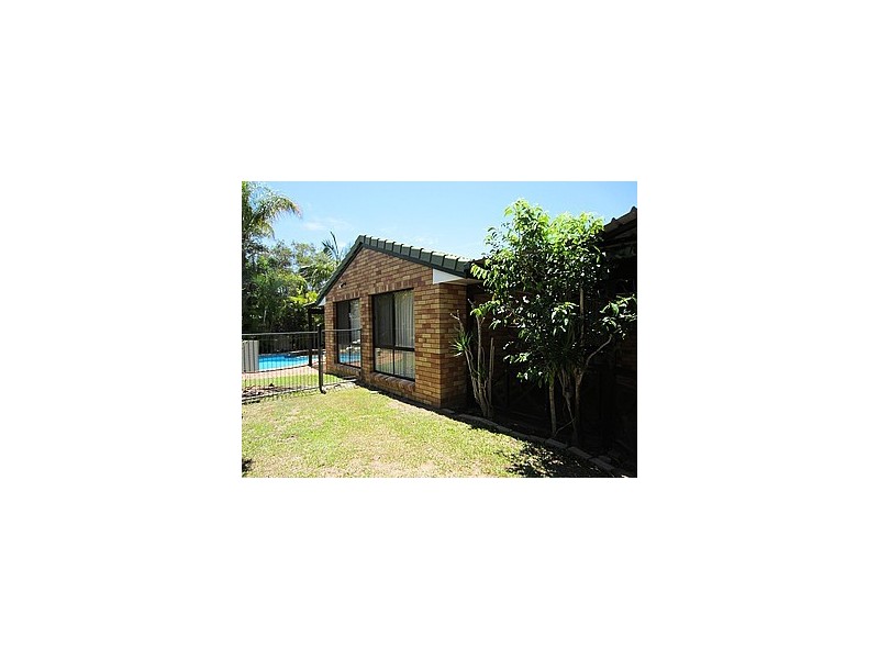 30 Yorkshire Cres, Mount Warren Park QLD 4207