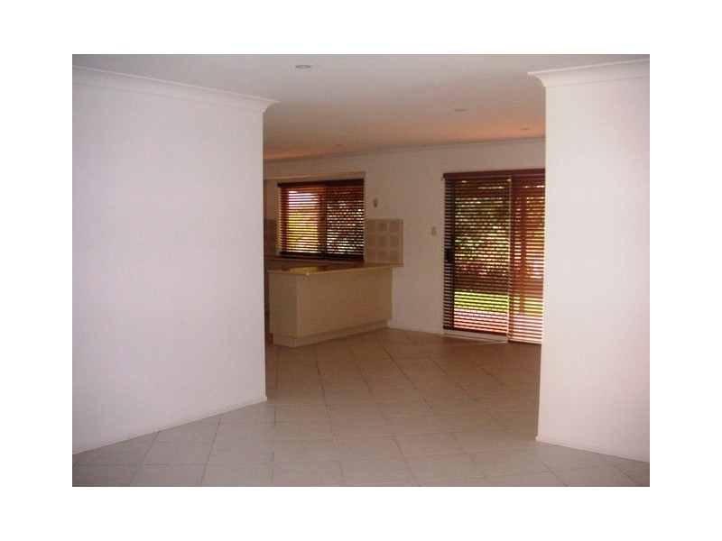 44 Trevina Cres, Mount Warren Park QLD 4207