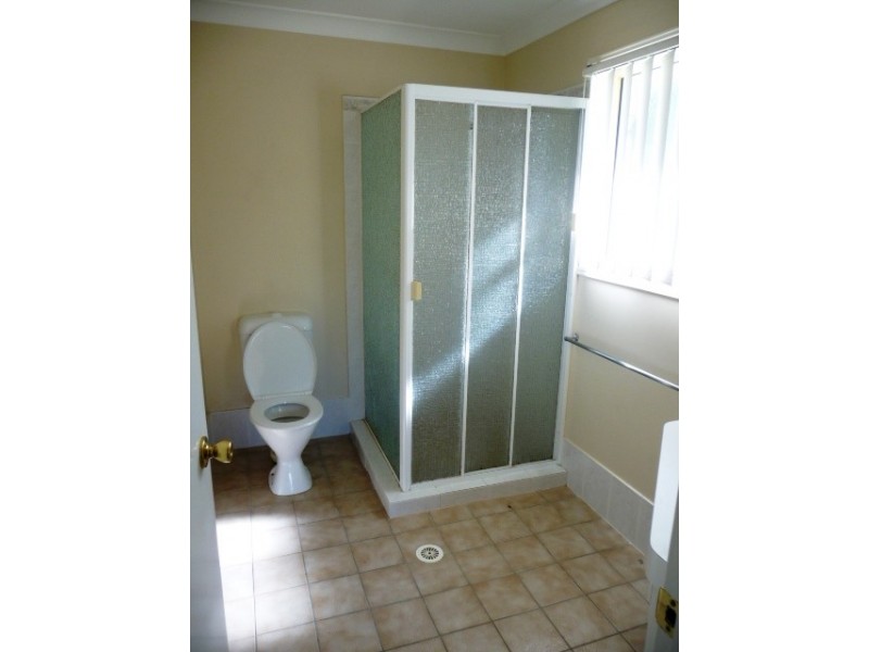 40 Grove Rd, Edens Landing QLD 4207