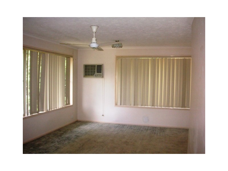 13 Bompa Rd, Waterford West QLD 4133