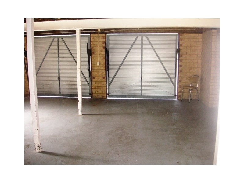 13 Bompa Rd, Waterford West QLD 4133