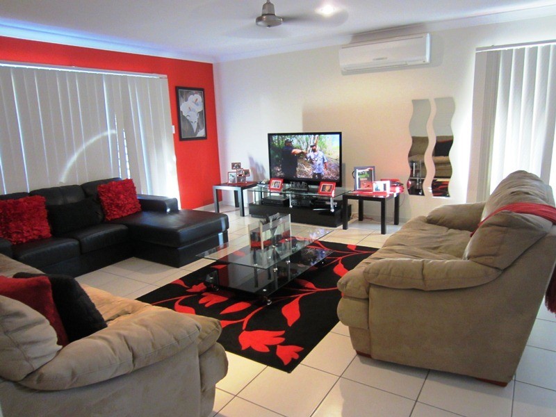Mount Warren Park QLD 4207