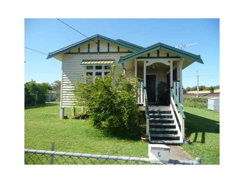 6 Hawthorne St, Beenleigh QLD 4207