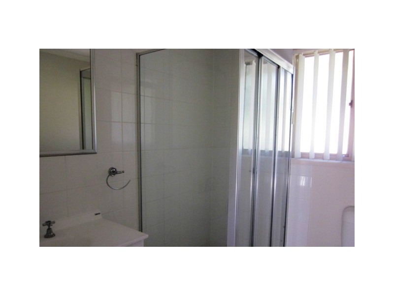 6/2 Tingi Ave, Tanah Merah QLD 4128