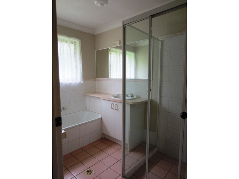 Edens Landing QLD 4207