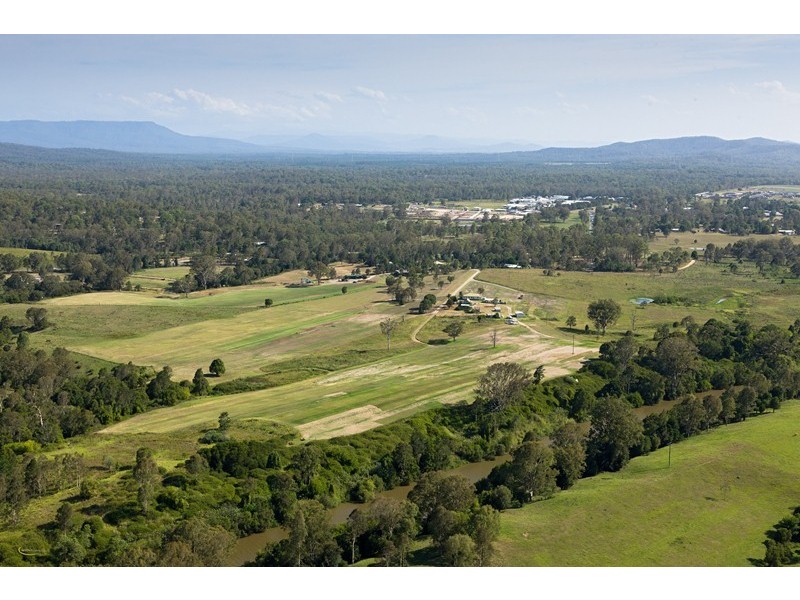 Buccan QLD 4207