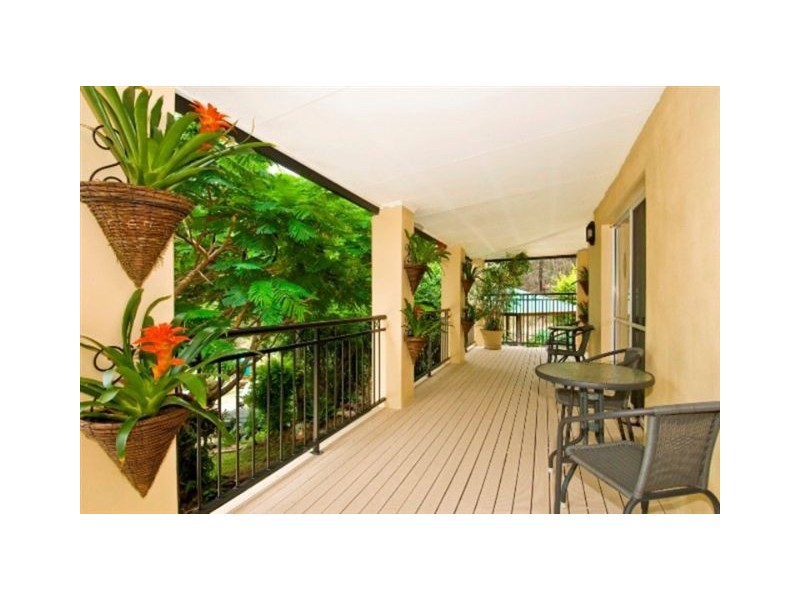 16 Rae Crt, Mount Warren Park QLD 4207