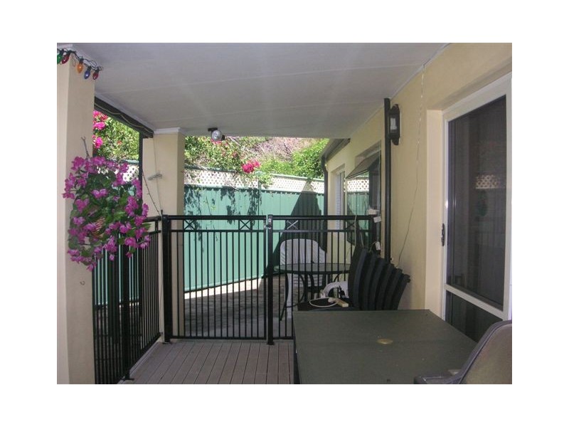 16 Rae Crt, Mount Warren Park QLD 4207