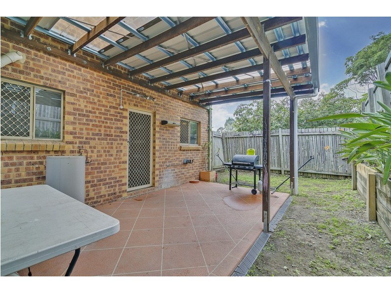 3/6 Pendlebury Ct, Edens Landing QLD 4207