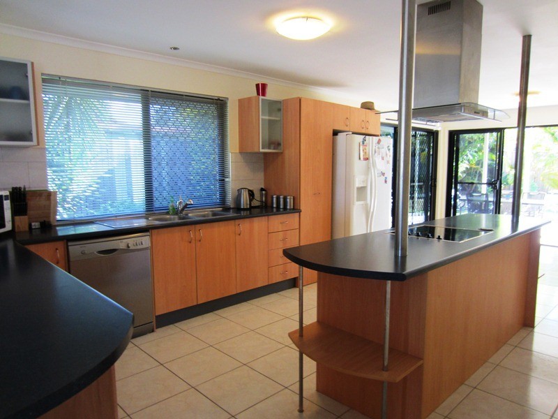 Mount Warren Park QLD 4207