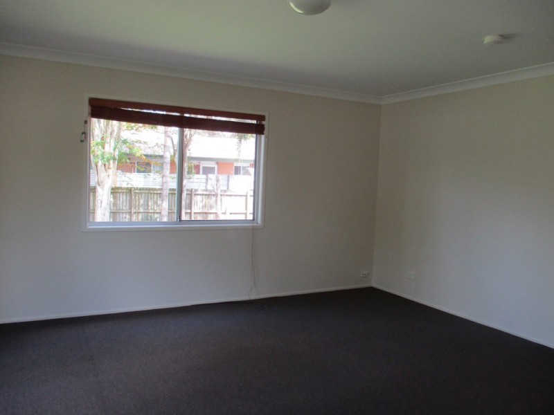 1 Sylvia Street, Loganlea QLD 4131