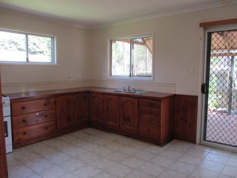 1 Sylvia Street, Loganlea QLD 4131