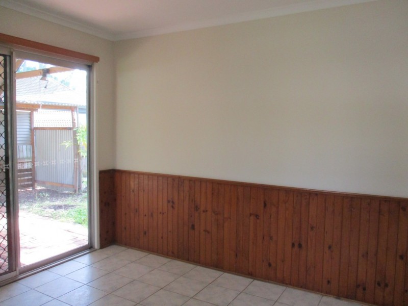 1 Sylvia Street, Loganlea QLD 4131