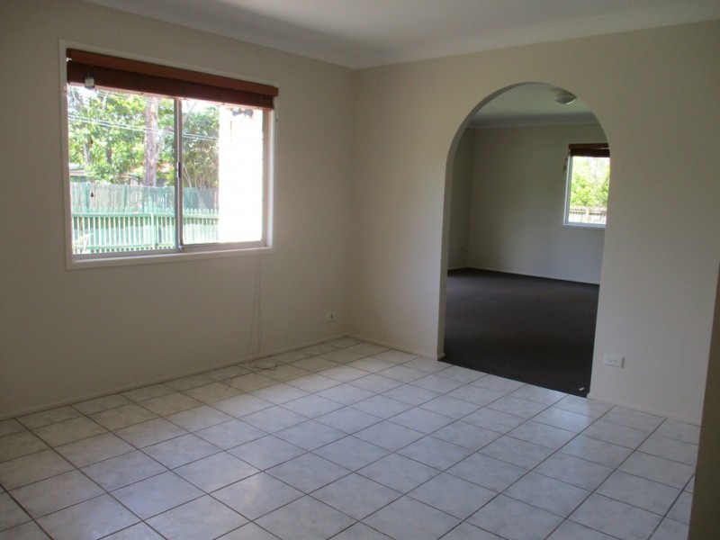 1 Sylvia Street, Loganlea QLD 4131