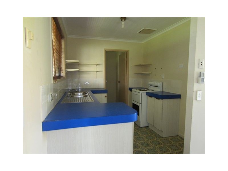 3 Lynette Ct, Bethania QLD 4205