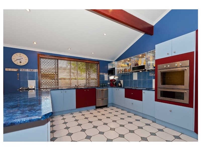 43 Yvonne Cres, Mount Warren Park QLD 4207