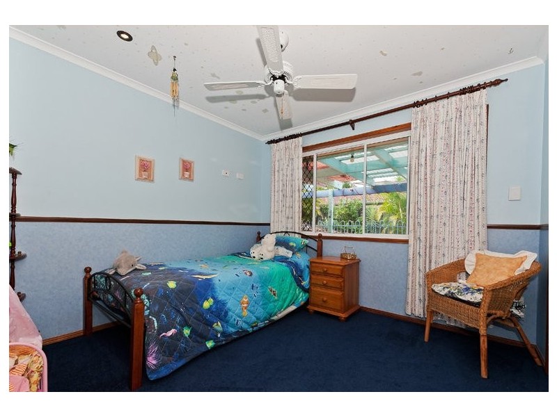 43 Yvonne Cres, Mount Warren Park QLD 4207