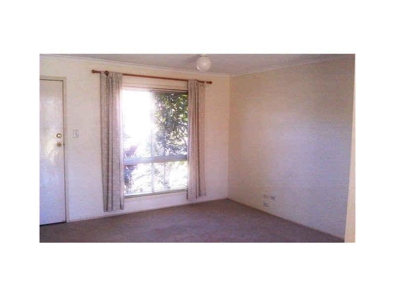 10 Lomic Crt, Eagleby QLD 4207