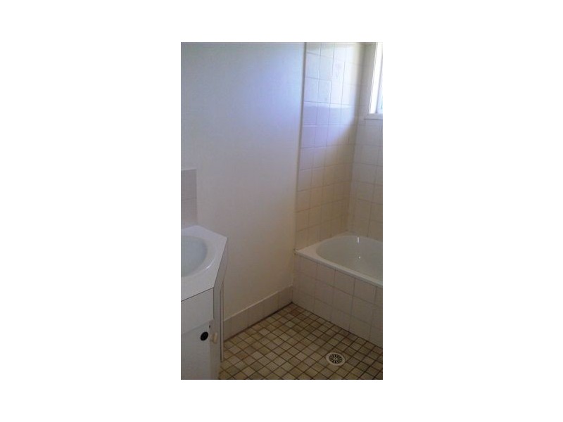 10 Lomic Crt, Eagleby QLD 4207