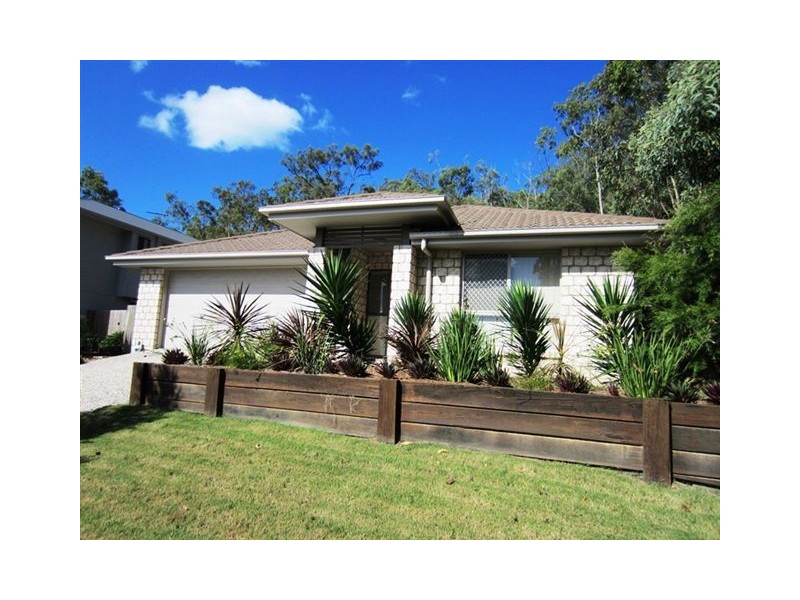 34 Mossman Pde, Waterford QLD 4133