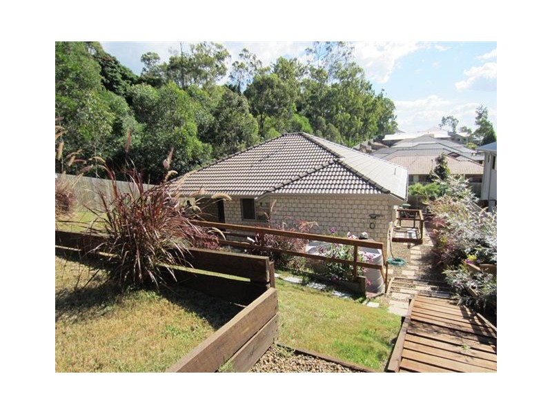 34 Mossman Pde, Waterford QLD 4133