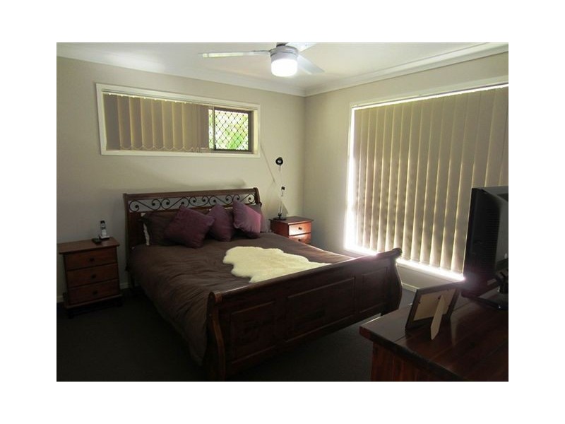 34 Mossman Pde, Waterford QLD 4133