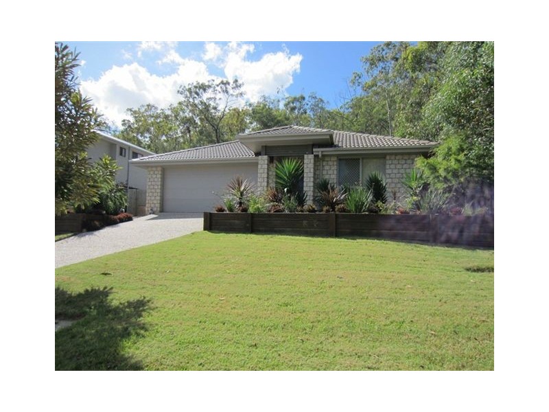 34 Mossman Pde, Waterford QLD 4133