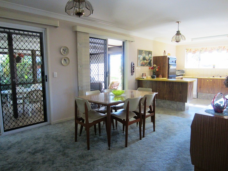 Mount Warren Park QLD 4207