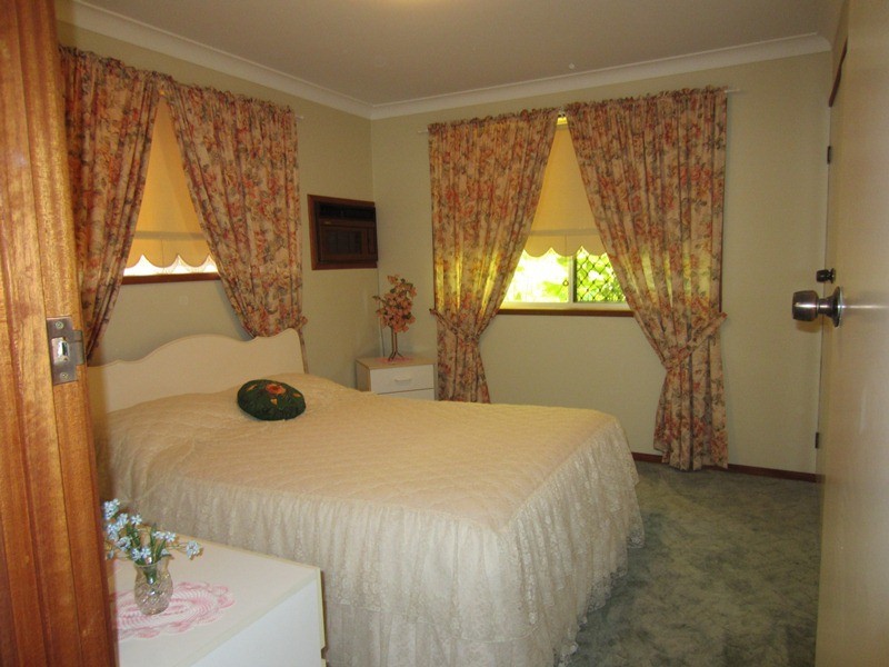 Mount Warren Park QLD 4207