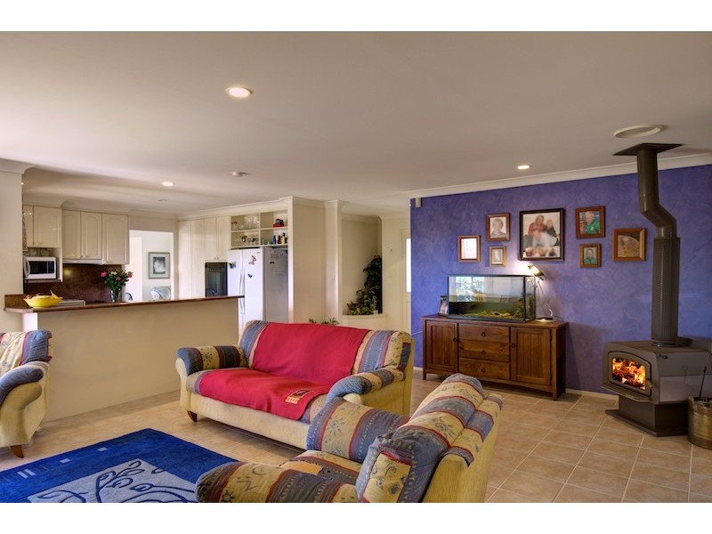 Edens Landing QLD 4207