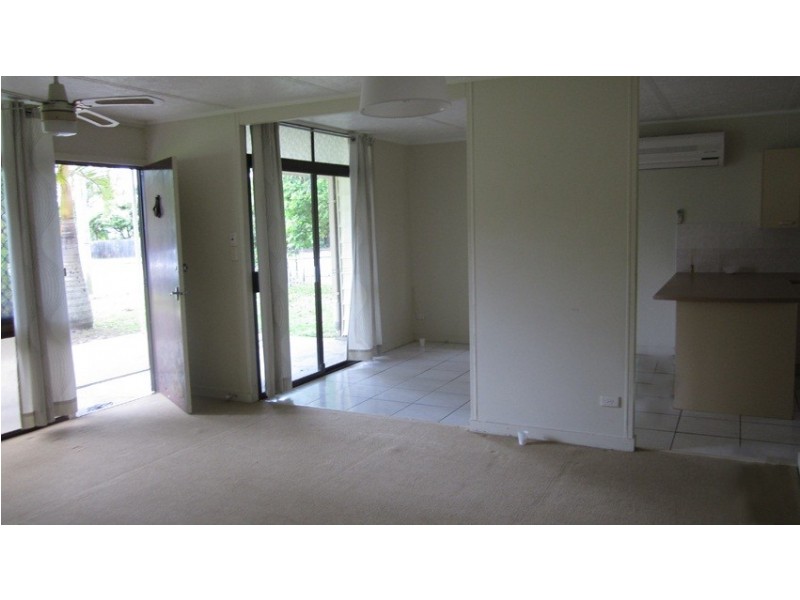 12 Shirley St, Eagleby QLD 4207