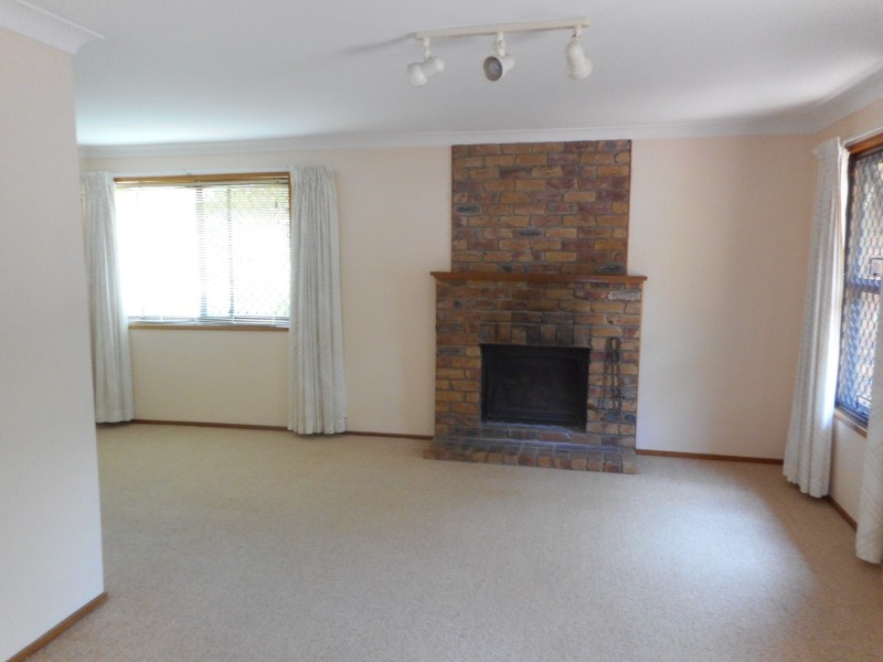 46 Highview Tce, Daisy Hill QLD 4127