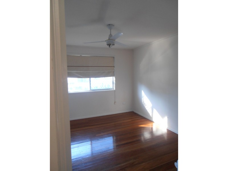 44 Keyes St, Loganlea QLD 4131