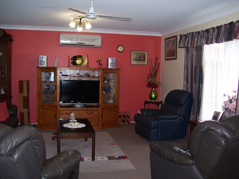 Mount Warren Park QLD 4207