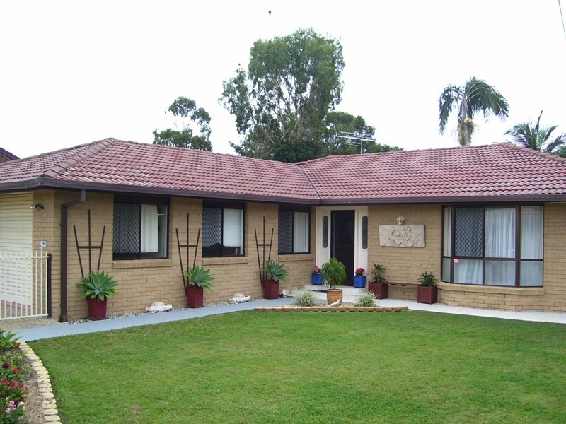 Mount Warren Park QLD 4207