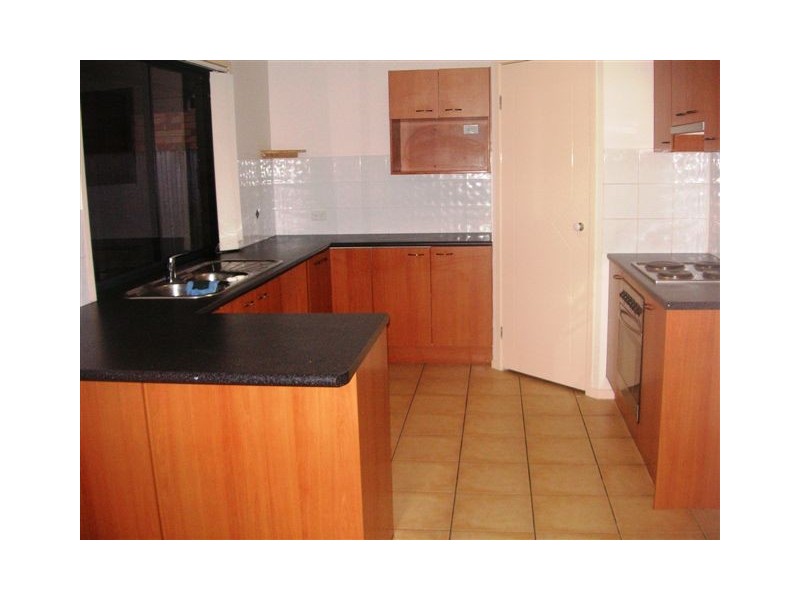 12 Mt View Crescent, Mount Warren Park QLD 4207