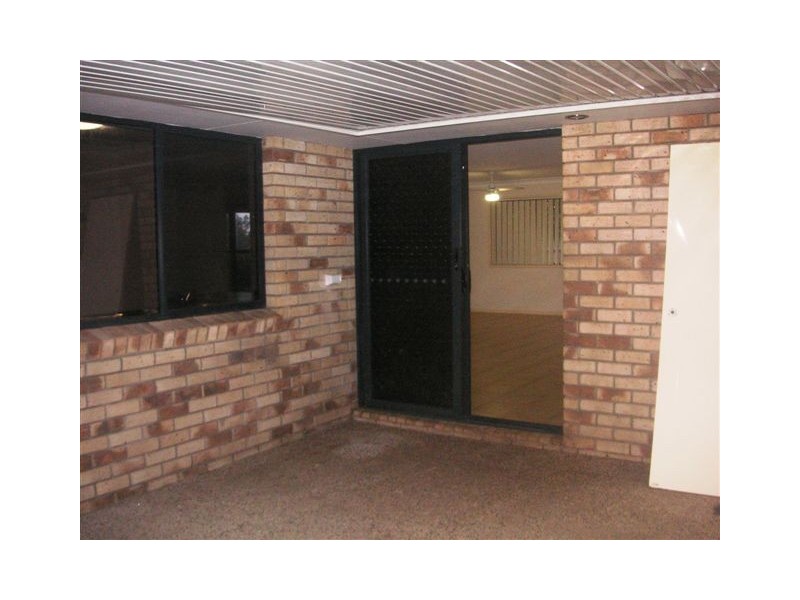 12 Mt View Crescent, Mount Warren Park QLD 4207